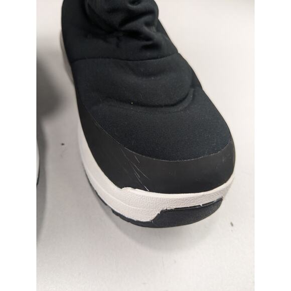 The North Face Nuptse II Bootie - Picture 3 of 8